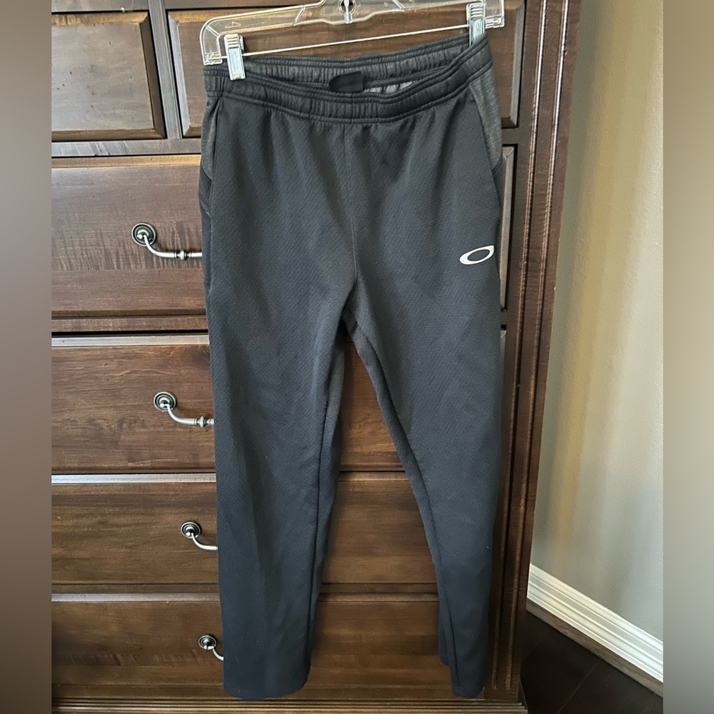 Oakley Black Men's Athletic Joggers with Subtle Logo